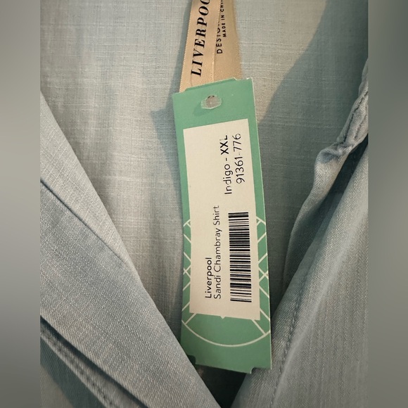 Liverpool chambray shirt by Stitch Fix - Picture 3 of 3